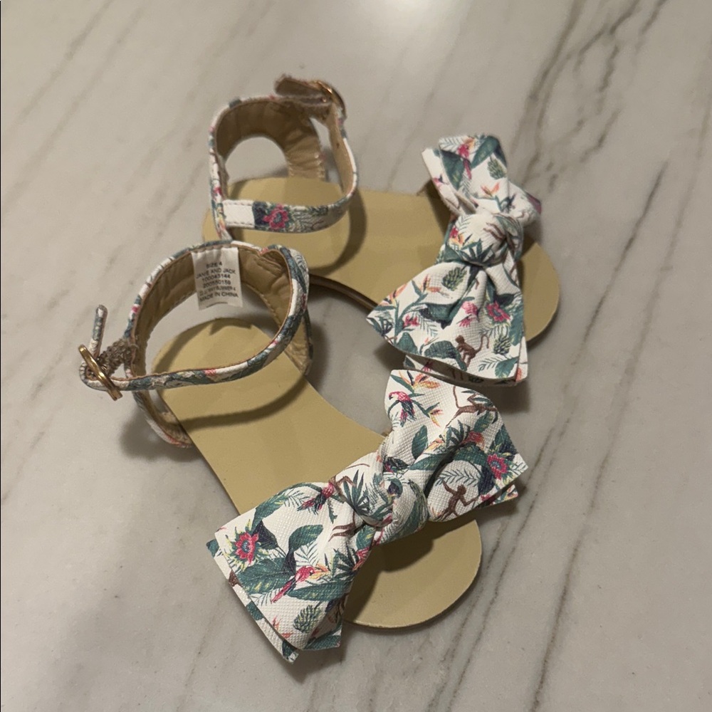 Janie and Jack flamingo & plants Bow Sandals